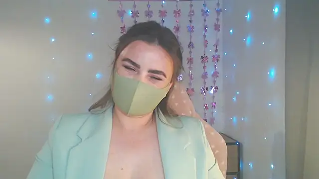 MillaVelvet online show from May 11, 12:11 pm