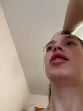  SweetAnna  online show from May 16, 11:31 am