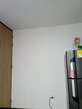 Lil black009 online show from May 6, 5:14 am