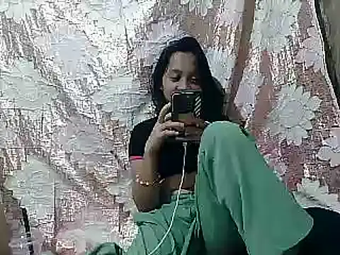 Yours AsianPinayGirl18 online show from May 9, 10:09 am