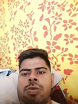 Rohit657600 online show from July 14, 4:06 am