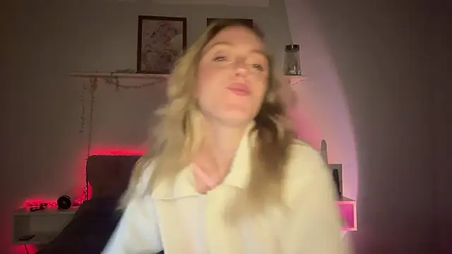 sweetemma x online show from June 14, 3:19 am