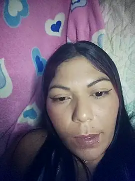 Snapshot of divafina chatting on May 21, 7:48 am divafina online show from May 21, 7:48 am