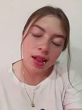 Snapshot of DiamondNath_ chatting on May 22, 12:33 pm DiamondNath online show from May 22, 12:33 pm