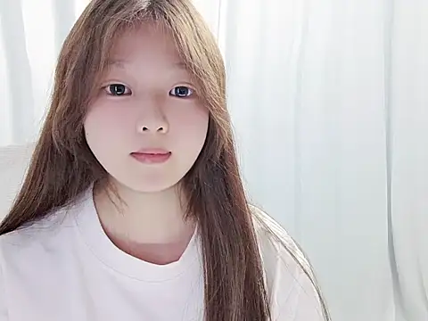 Yangirl520 online show from June 3, 8:17 am