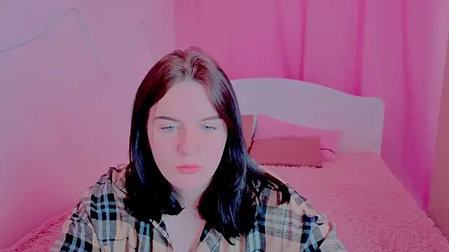 Lunariaas online show from May 2, 10:42 am
