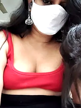 Snapshot of wow_vasavi chatting on June 13, 7:45 pm wow vasavi online show from June 13, 7:45 pm