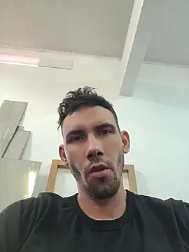 Leandro flores92 online show from July 16, 1:17 pm