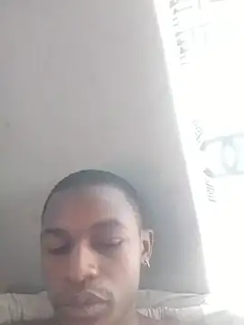 deepinthatkitty online show from May 9, 9:58 am