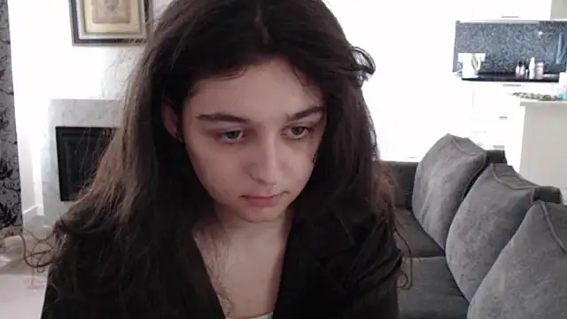 cute lilia online show from May 14, 9:16 am