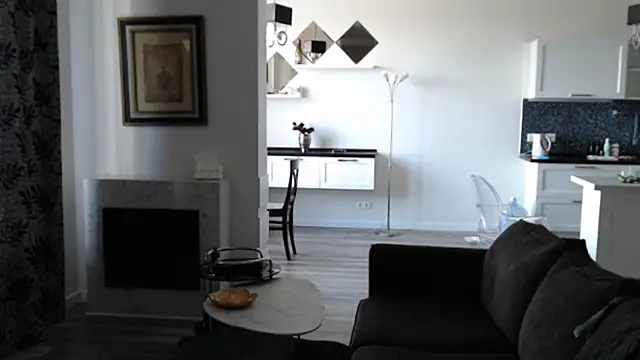 cute lilia online show from May 15, 12:01 pm