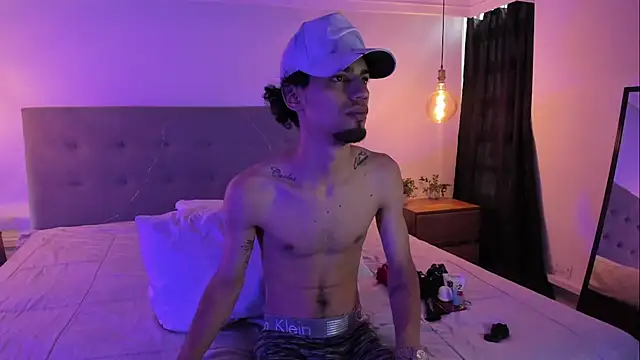 MichaelEvanss  online show from June 2, 1:02 pm