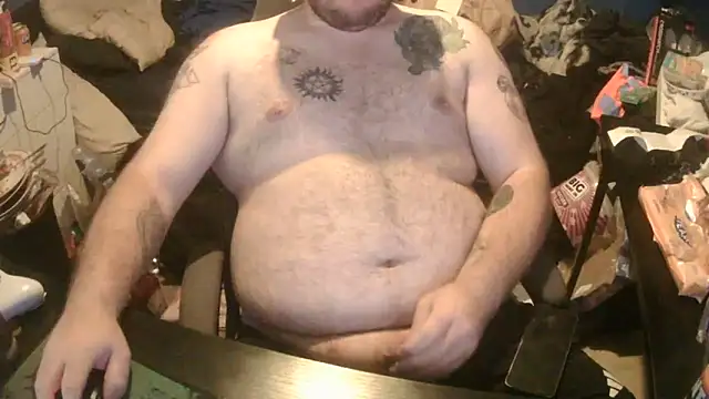 Snapshot of hunter_lust97 chatting on June 7, 10:57 pm hunter lust97 online show from June 7, 10:57 pm