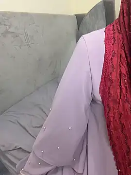 lushdoll67 online show from May 8, 11:43 pm