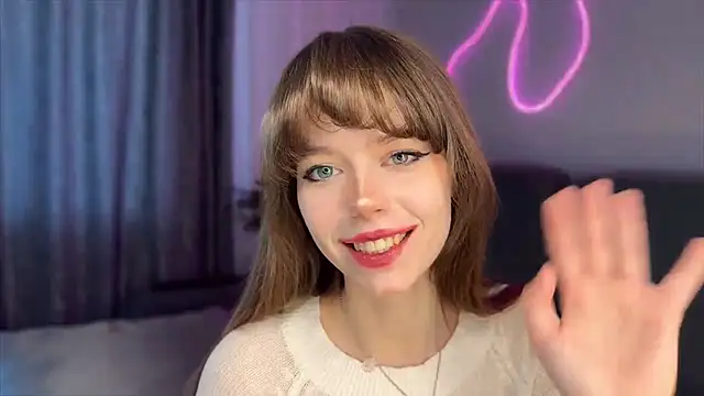 miumyaw online show from May 11, 8:20 am