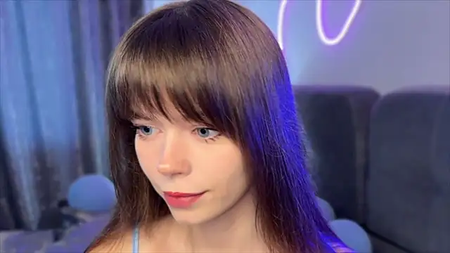 Snapshot of miumyaw chatting on July 3, 10:21 am miumyaw online show from July 3, 10:21 am