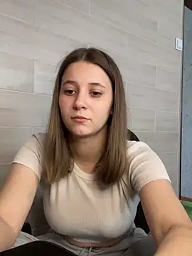 Blossom Emily online show from May 13, 8:01 am