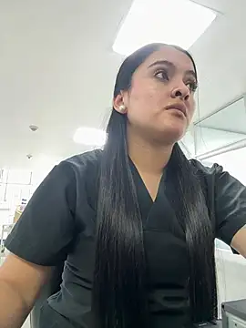 Snapshot of marianm29-1 chatting on May 8, 7:30 pm marianm29-1 online show from May 8, 7:30 pm