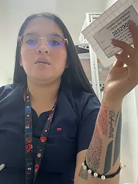Snapshot of marianm29-1 chatting on June 15, 1:35 pm marianm29-1 online show from June 15, 1:35 pm