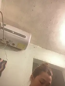Jasmine dogy online show from May 10, 11:59 am