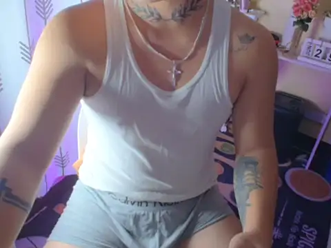 Ashtonfuckingboi online show from July 15, 6:46 pm