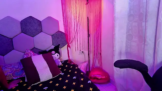 exotic mann online show from May 15, 6:26 pm