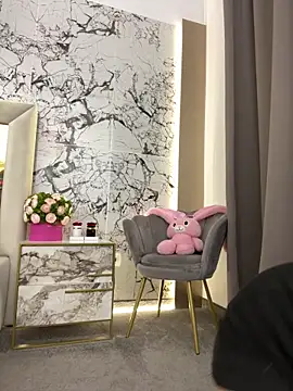 Snapshot of DaisyAmour chatting on June 9, 6:30 pm DaisyAmour online show from June 9, 6:30 pm