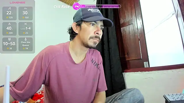 Snapshot of Piter_Drako chatting on June 19, 10:57 pm Piter Drako online show from June 19, 10:57 pm