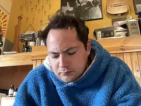 alecsgzz online show from May 12, 5:21 pm