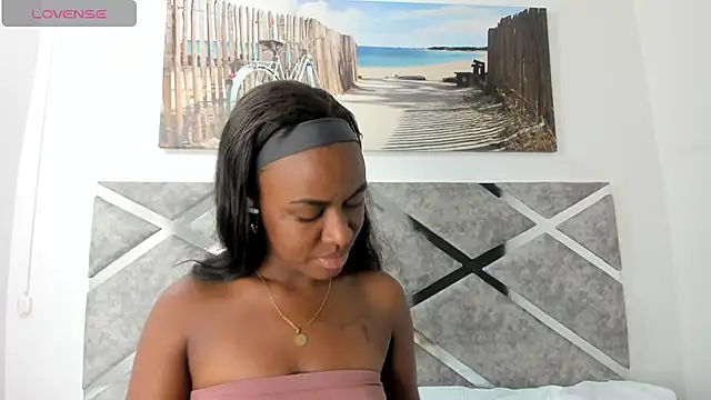 Snapshot of Alisson-Noa chatting on July 1, 12:51 pm Alisson-Noa online show from July 1, 12:51 pm