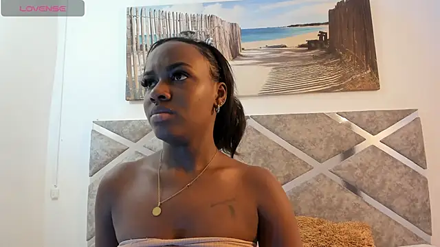 Snapshot of Alisson-Noa chatting on July 31, 12:37 pm Alisson-Noa online show from July 31, 12:37 pm