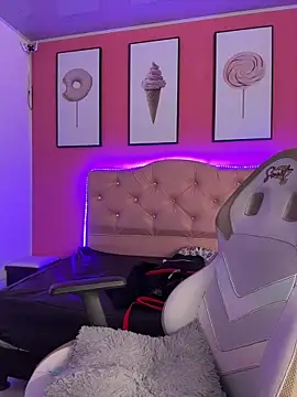 Jessy Queen online show from June 15, 7:49 pm