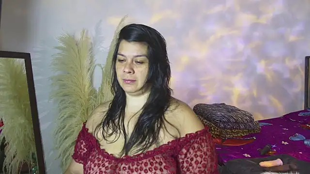 Snapshot of Martina_Foxy01 chatting on June 23, 11:30 am Martina Foxy01 online show from June 23, 11:30 am