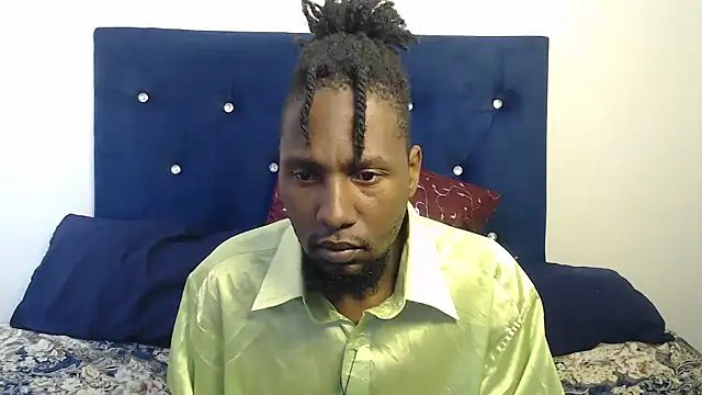 Snapshot of LabetoXXX chatting on June 14, 8:49 am LabetoXXX online show from June 14, 8:49 am