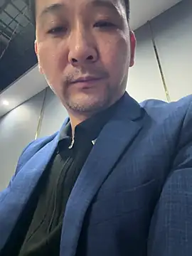 semir-xin online show from May 9, 2:44 pm