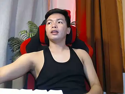 Snapshot of hot_asian02 chatting on June 1, 3:30 am hot asian02 online show from June 1, 3:30 am