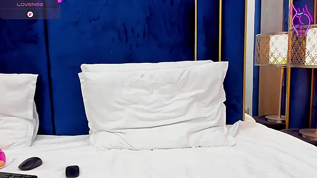 Snapshot of tenny_shy chatting on July 28, 8:52 pm tenny shy online show from July 28, 8:52 pm