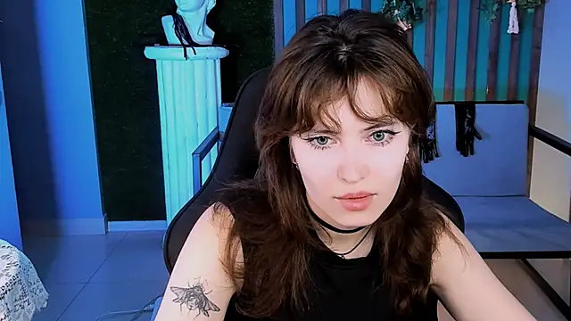 Snapshot of LolaDominara chatting on June 27, 6:07 am LolaDominara online show from June 27, 6:07 am