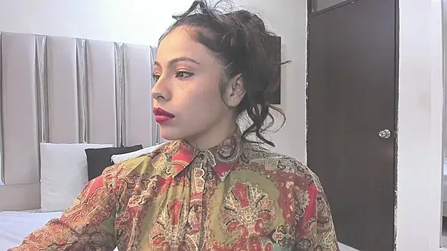 AnaDreined online show from May 9, 11:26 am