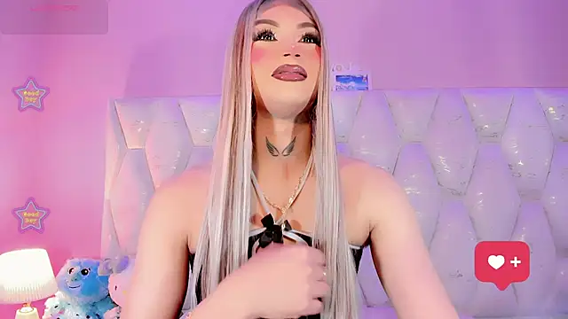 Lexxy Mattell online show from June 8, 5:41 am