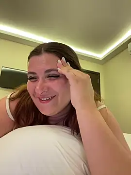 Snapshot of AureTease chatting on June 22, 6:38 pm AureTease online show from June 22, 6:38 pm