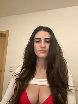 Snapshot of OliviaBaby- chatting on July 1, 8:30 pm OliviaBaby- online show from July 1, 8:30 pm