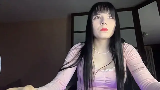 gothicq online show from May 9, 6:13 pm