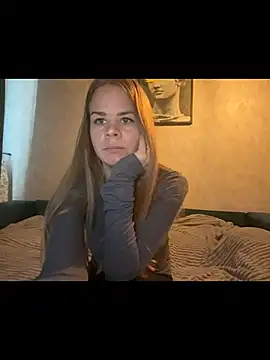 MaryMathews  online show from June 15, 1:24 pm