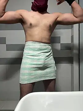 ur-city-guy online show from May 5, 7:11 pm