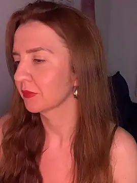 therealgingerr online show from May 11, 4:18 am