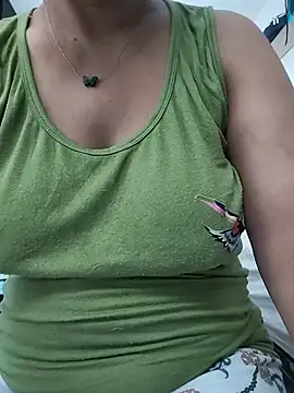 amira567 online show from July 16, 12:33 pm