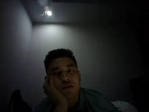 Snapshot of mei66698 chatting on June 2, 8:22 pm mei66698 online show from June 2, 8:22 pm