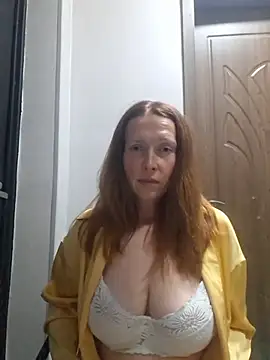 MillaSmileX online show from July 7, 5:39 pm