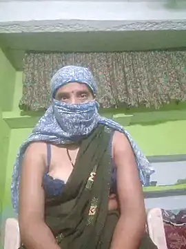 Snapshot of ImLuckyy chatting on June 15, 5:26 pm ImLuckyy online show from June 15, 5:26 pm
